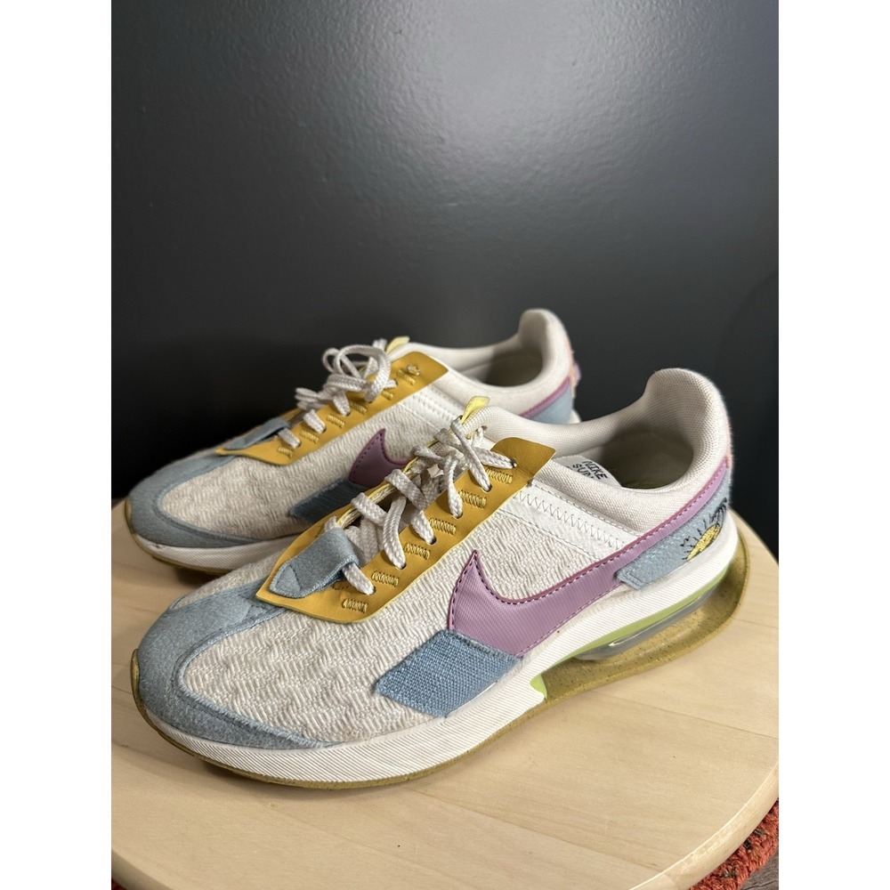 Nike Air Max Pre-Day SE Sun Club Women's size 7